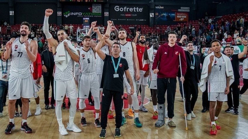 Karşıyaka Basketbol’un konuğu Fenerbahçe