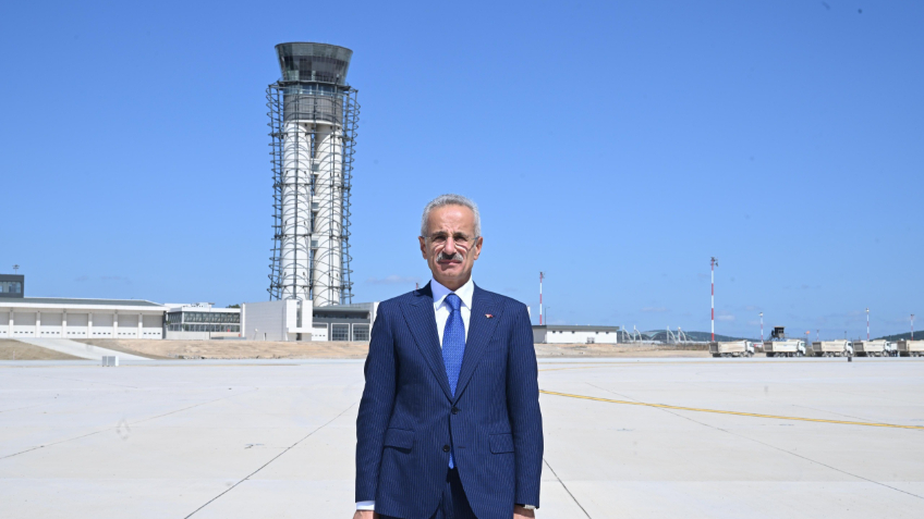 Bakan Uraloğlu: “Milli Gözetim Radarı testleri başarıyla tamamladı bu yılın ilk çeyreğinde hizmete almayı planlıyoruz”