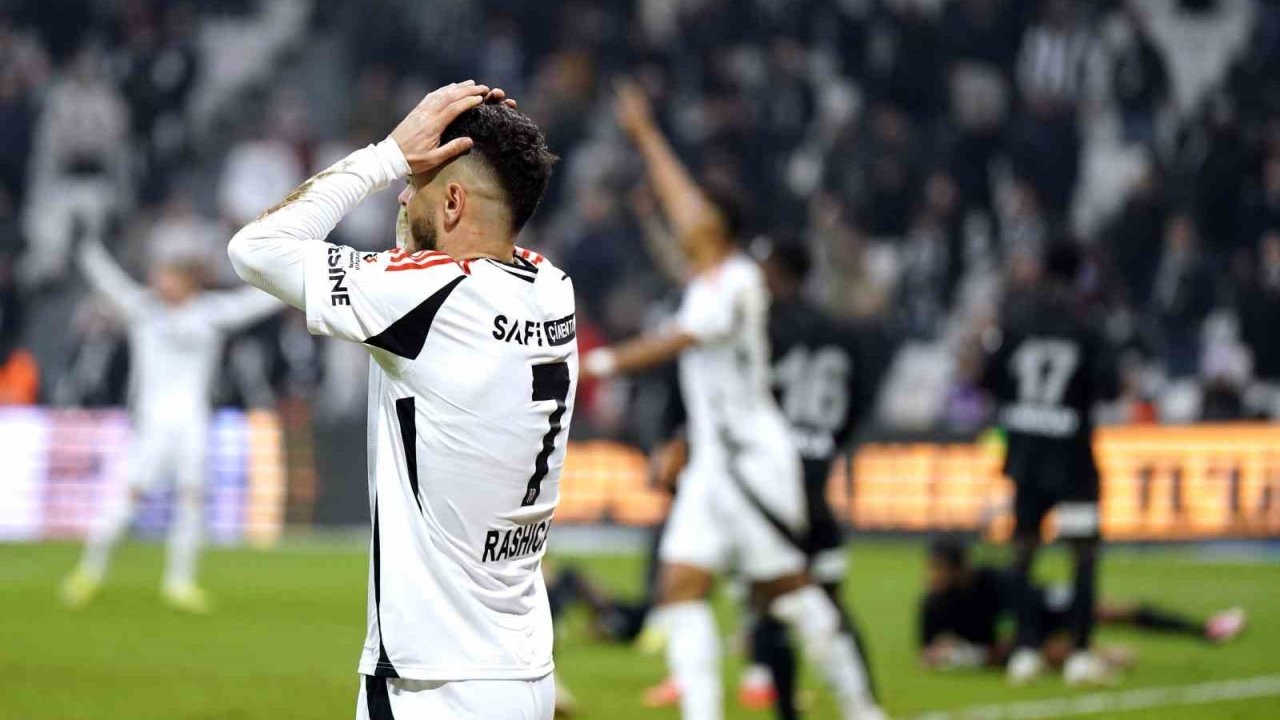 Beşiktaş ligde son 4 maçın 3’ünde berabere kaldı