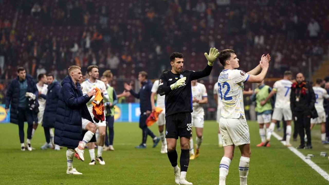 Dinamo Kiev, UEFA Avrupa Ligi’ndeki ilk puanını aldı