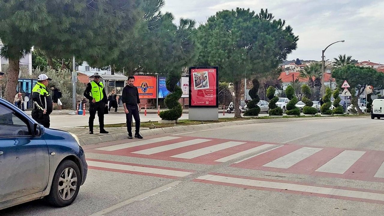 Çeşme’de 'yayalara öncelik' denetimleri devam ediyor