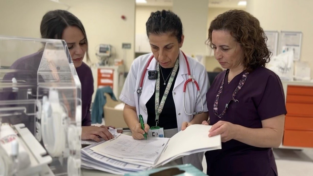 Doç. Dr. Erdemir bebeklerde, topuk kanı testi ve aşıların önemine dikkat çekti