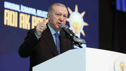 Cumhurbaşkanı Erdoğan:"Adliye önünde polise karşı attıkları slogan Ziraat bankasını soyan bir sol terör örgütüne ait"