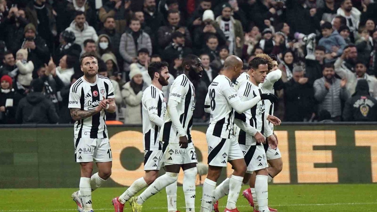 Beşiktaş’ın ligdeki yenilmezlik serisi 7 maça çıktı