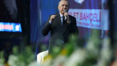 Cumhurbaşkanı Erdoğan: "Vatandaşlarımız muhalefetin içler acısı halini gördükçe yönünü bize dönüyor"