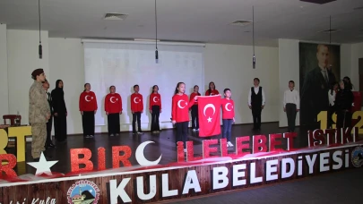 Kula'da İstiklal Marşı'nın kabulü, düzenlenen programla kutlandı