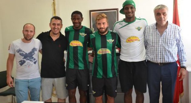 Akhisar Belediyespor'da 3 imza