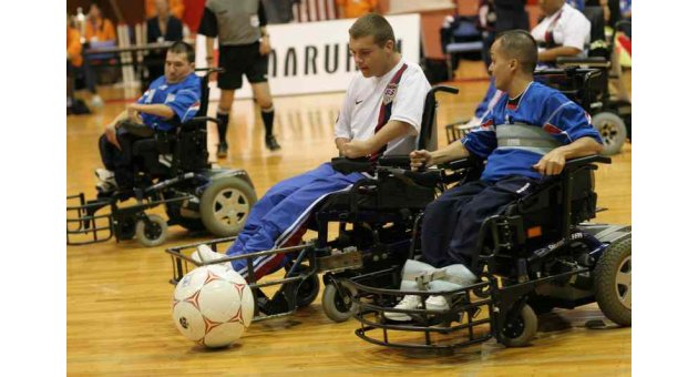 Bostanlıspor Türkiye'nin İlk Tekerlekli Futbol Takımını Kuruyor