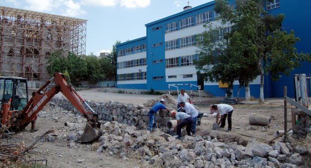 Eğitime Belediye Dopingi