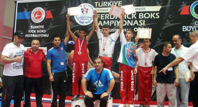 Kick Boks Muay Thai’den sorulur