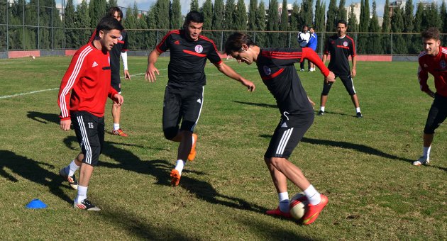 Turgutluspor yağmur altında çalıştı