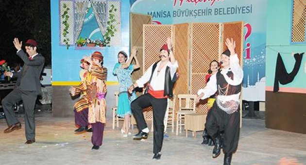 Zeyno ve Denyo’ bu gece Turgutlu’da